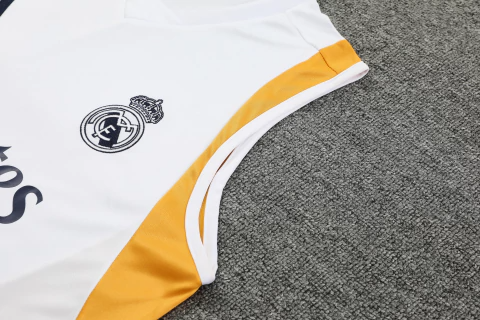 Conjunto de Treino Real Madrid 23/24 - Verão Adidas Branco