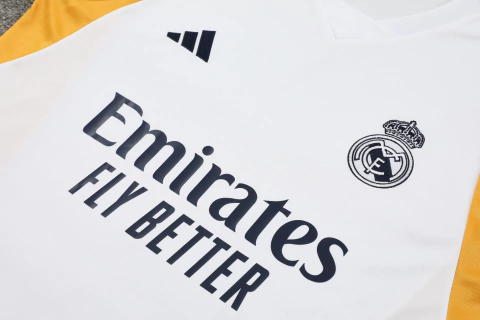 Conjunto de Treino Real Madrid 23/24 - Verão Adidas Branco