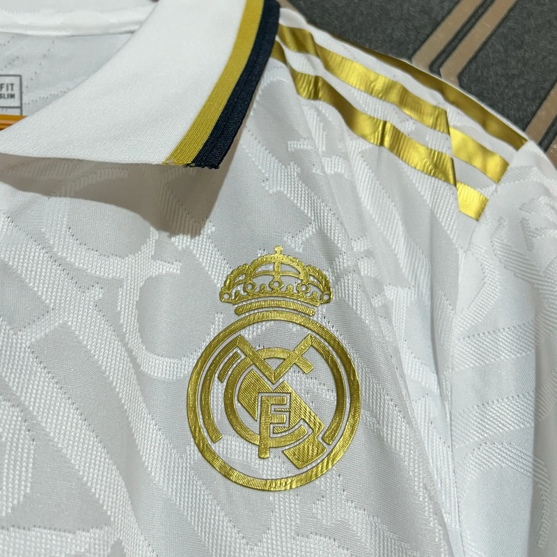 Camisa Real Madrid Golden Edition 24/25 - Jogador Adidas Masculino - Branco e Dourado